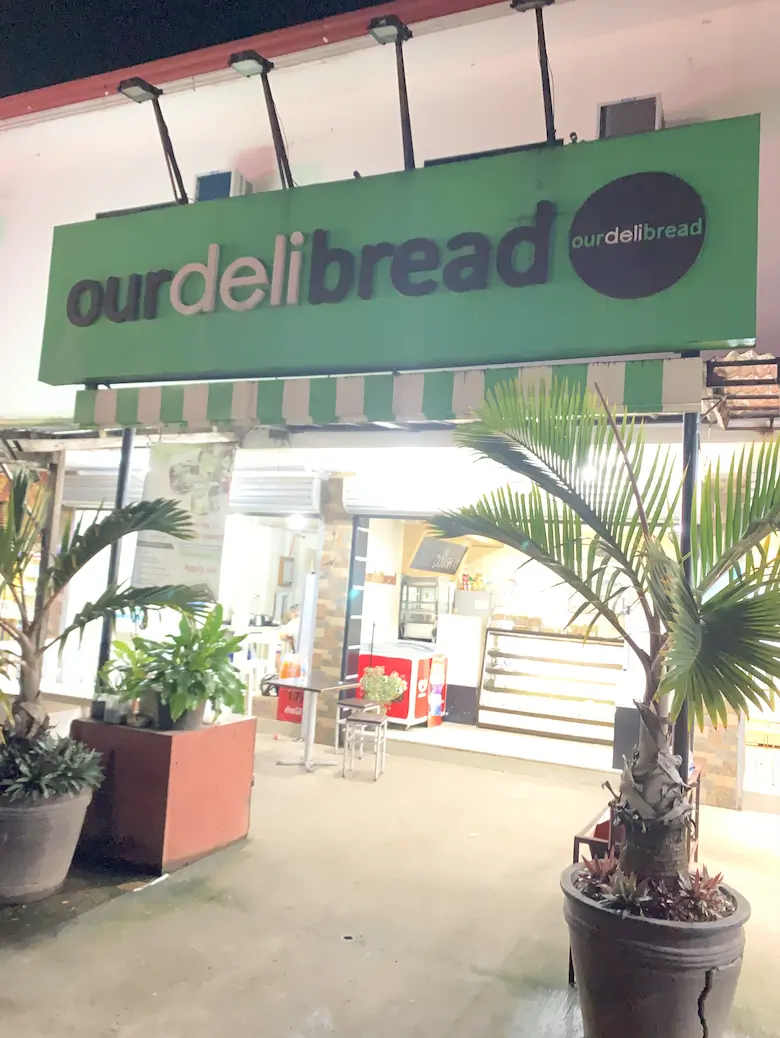 薄荷島人氣麵包店推薦|平價連鎖麵包店 ourdelibread 的在地甜點