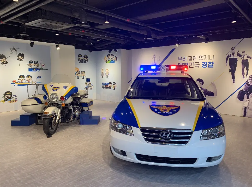 首爾警察博物館之破壞警車