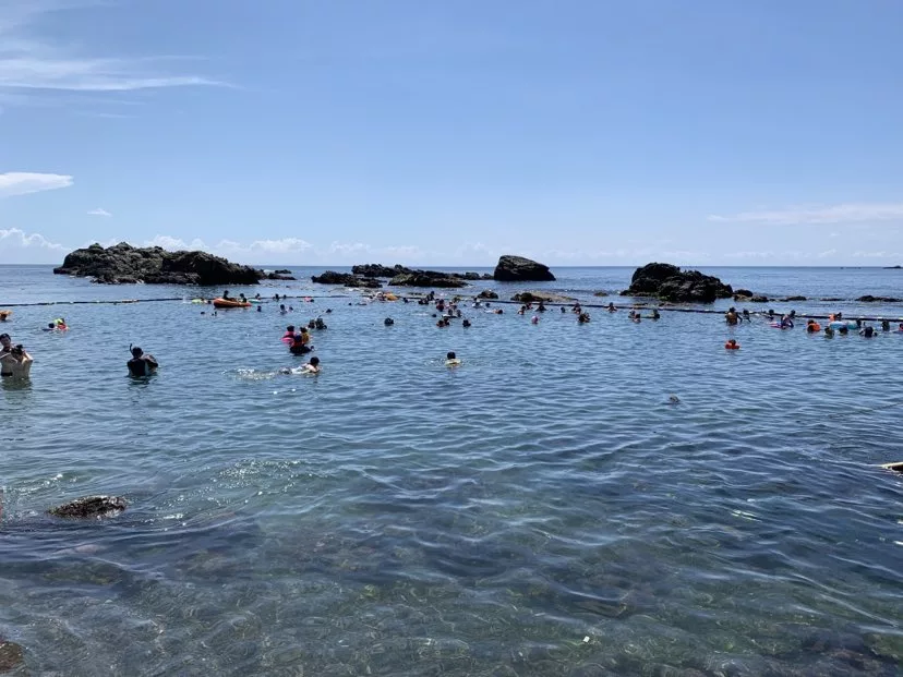 新北龍洞四季灣海洋泳池