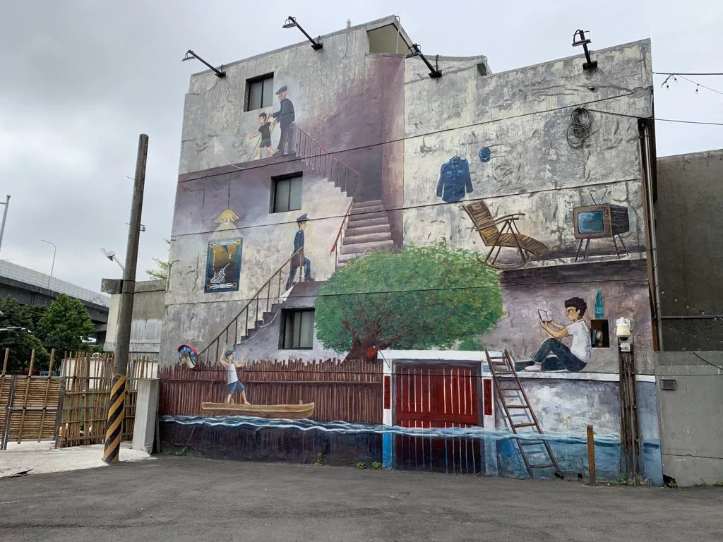 新北市空軍三重一村神秘甬道冒險